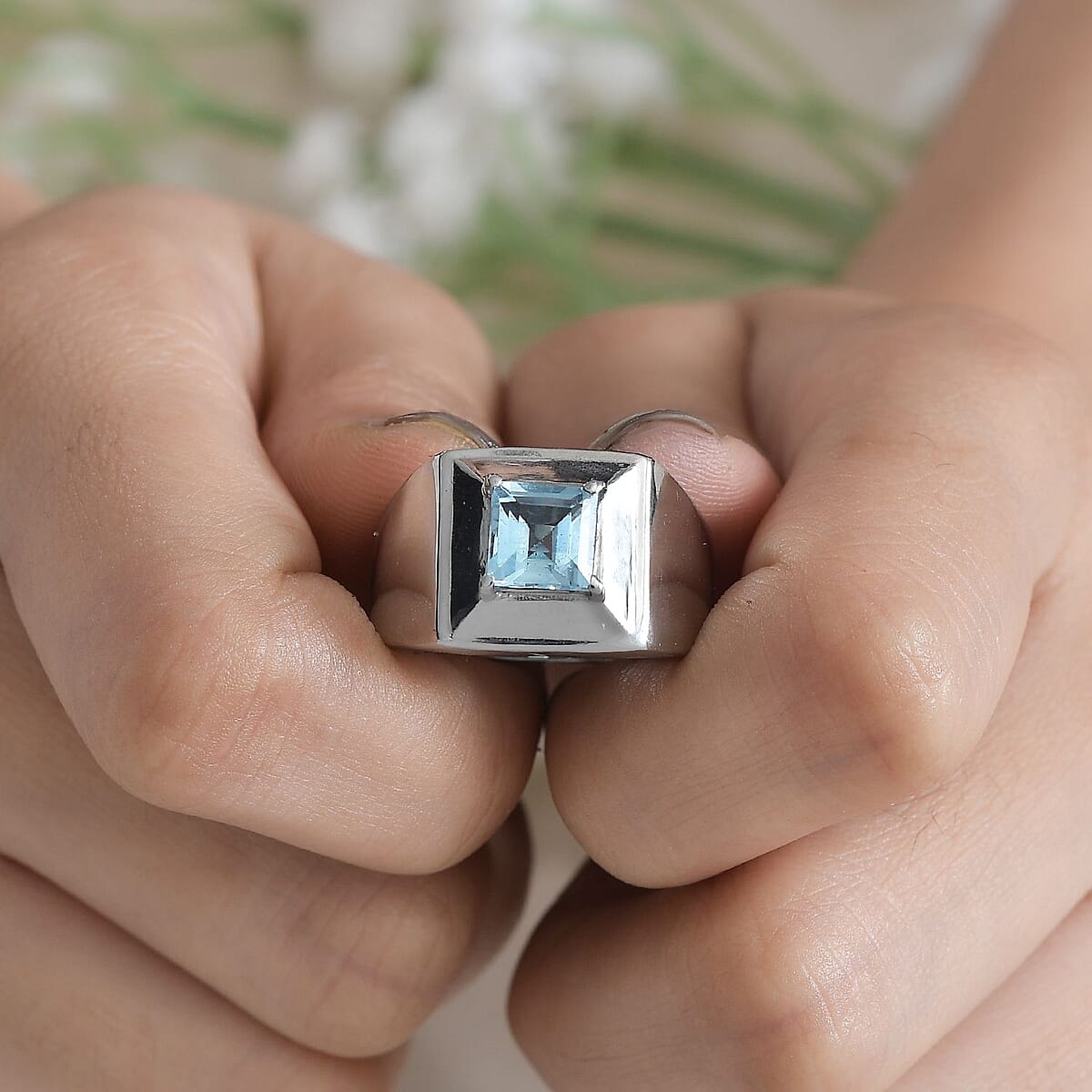 Sky Blue Topaz Men's Ring in Stainless Steel (Size 11.0) 1.85 ctw image number 2