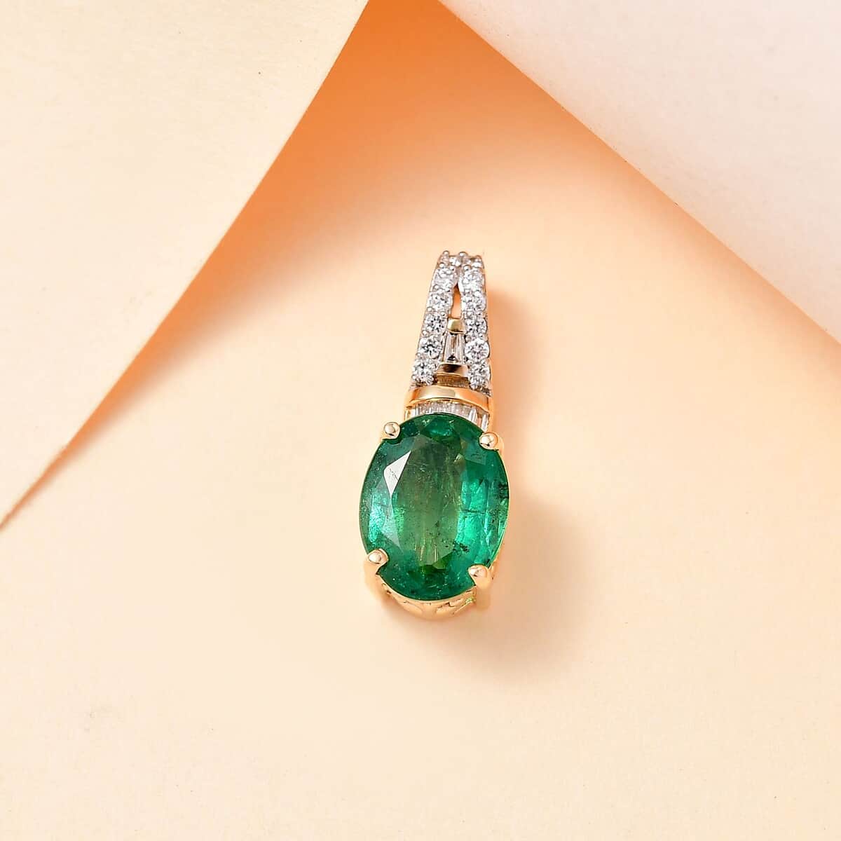 Iliana 18K Yellow Gold AAA Kagem Zambian Emerald and G-H SI Diamond Pendant 1.80 ctw image number 1