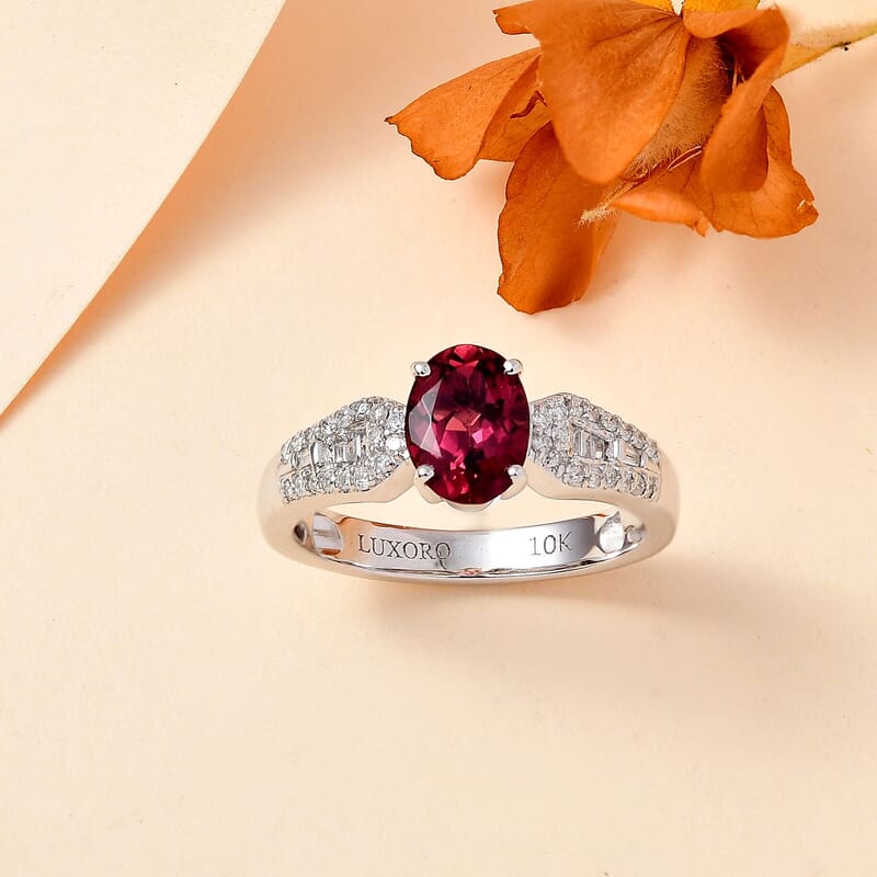 Luxoro 10K White Gold AAA Ofiki Rubellite and G-H I2 Diamond Ring (Size 10.0) 4.25 Grams 1.50 ctw