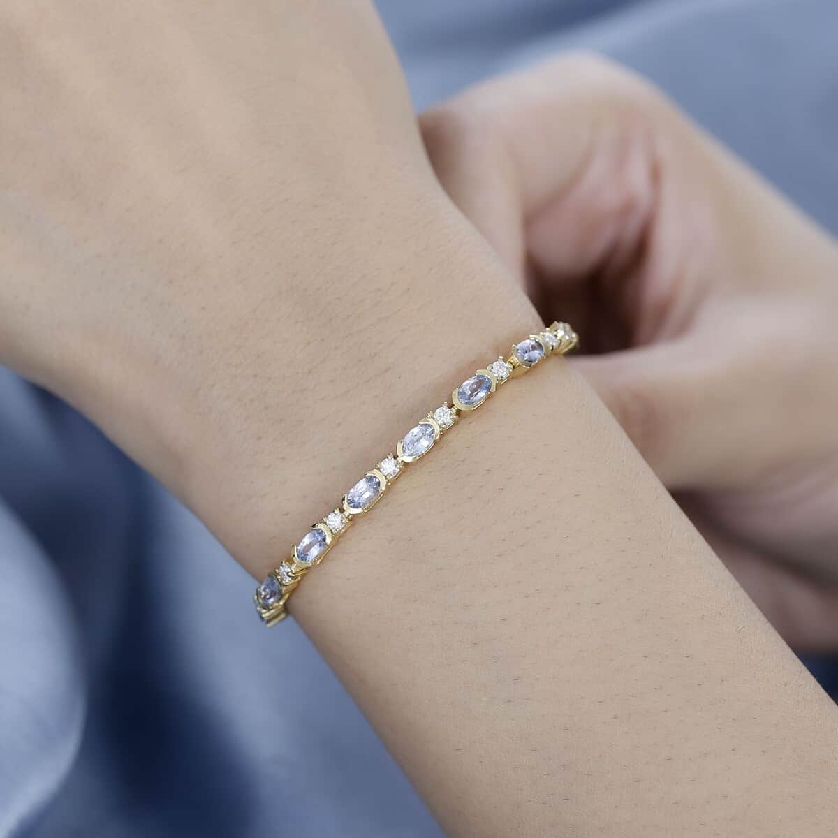 Ceylon Blue Sapphire and Moissanite Bracelet in Vermeil Yellow Gold Over Sterling Silver (6.50 In) 6.15 ctw image number 2