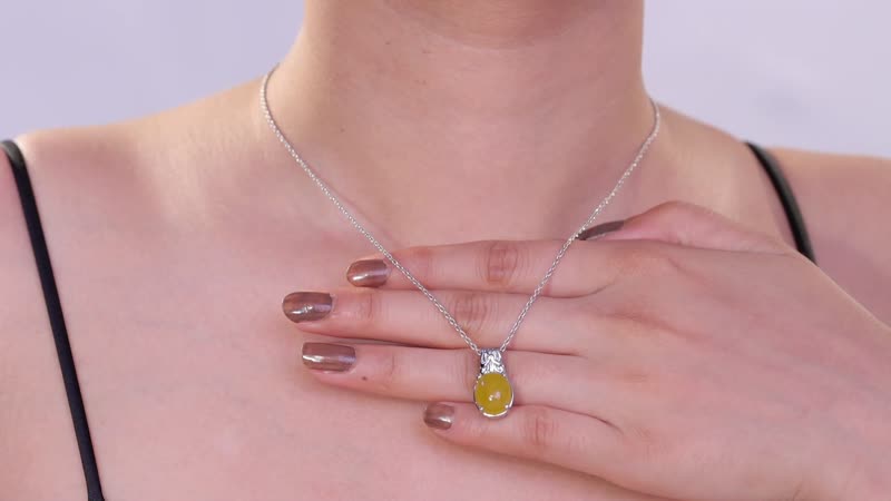 Yellow Jade Solitaire Pendant in Stainless Steel 6.20 ctw