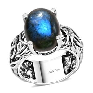Karis Malagasy Labradorite Solitaire Ring in Platinum Bond (Size 10.0) 6.60 ctw