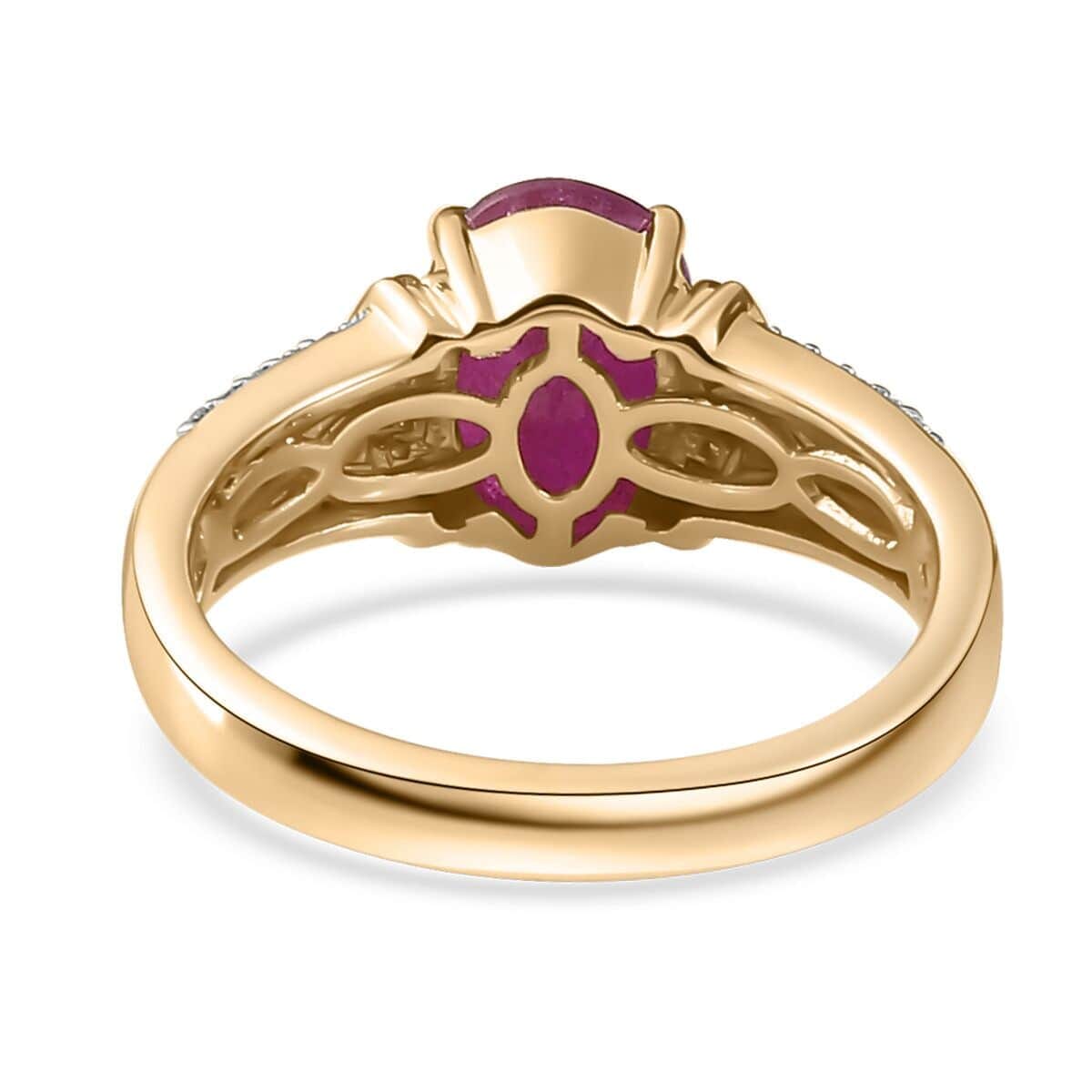 Luxoro 10K Yellow Gold Premium Taveta Ruby, Natural Champagne and White Diamond Ring (Size 10.0) 2.85 ctw image number 4