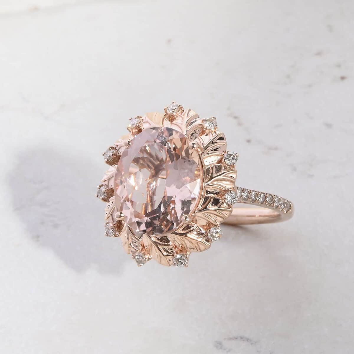 Certified & Appraised Luxoro AAA Marropino Morganite and G-H I2 Diamond 4.40 ctw Ring in 10K Rose Gold (Size 10.0) 4.10 Grams image number 1