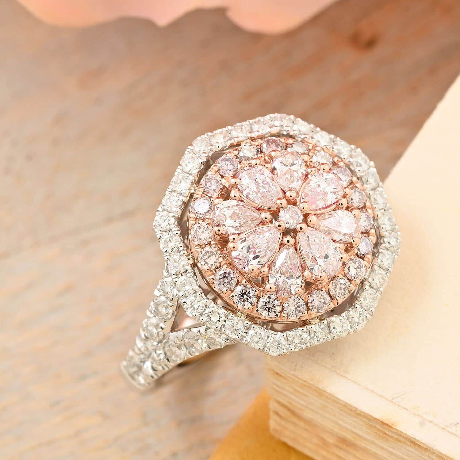 Modani 14K White and Rose Gold Natural Pink and White Diamond Ring (Size 7.0) 4.97 Grams 1.20 ctw