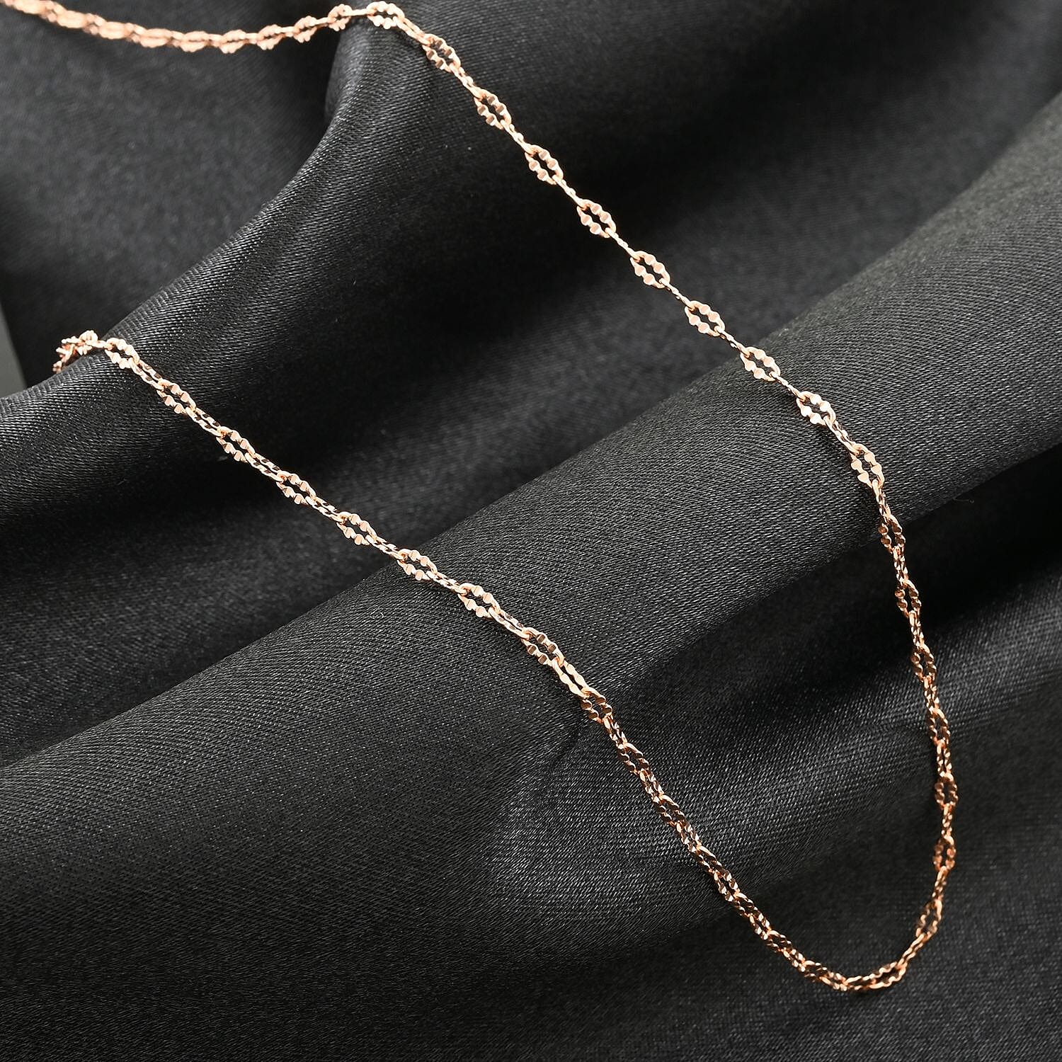 14K Rose Gold Over Sterling Silver Oval Daisy Chain Necklace 24 Inches 3 Grams