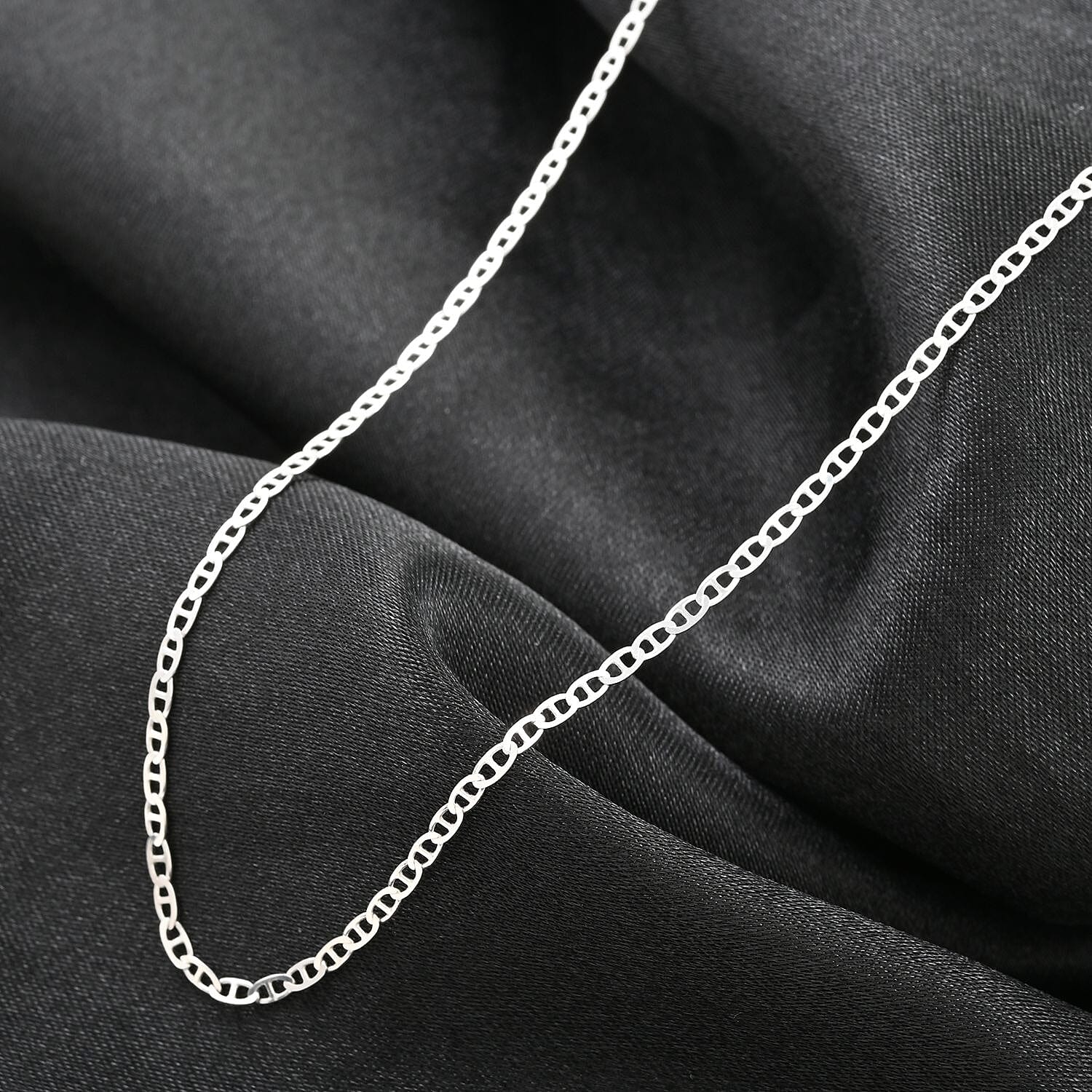 Sterling Silver Round Mariner Chain Necklace 24 Inches 2.70 Grams
