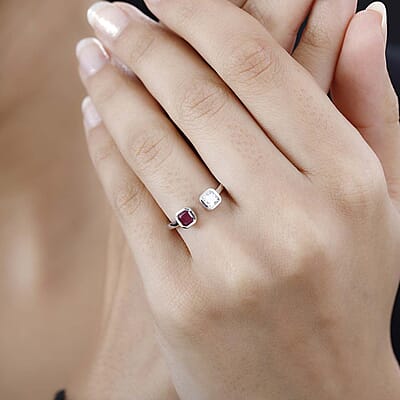 Moissanite 0.85 ctw Ring in Platinum Over Sterling Silver (Size 10.0)