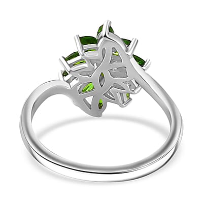 Chrome Diopside 0.90 ctw Ring in Rhodium Over Sterling Silver (Size 10.0)