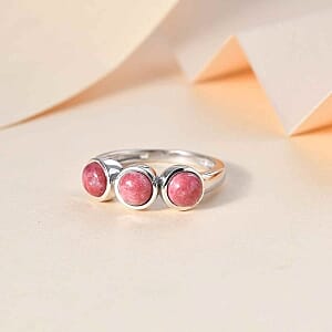 Premium Thulite 1.80 ctw 3 Stone Ring in Rhodium Over Sterling Silver (Size 6.5)
