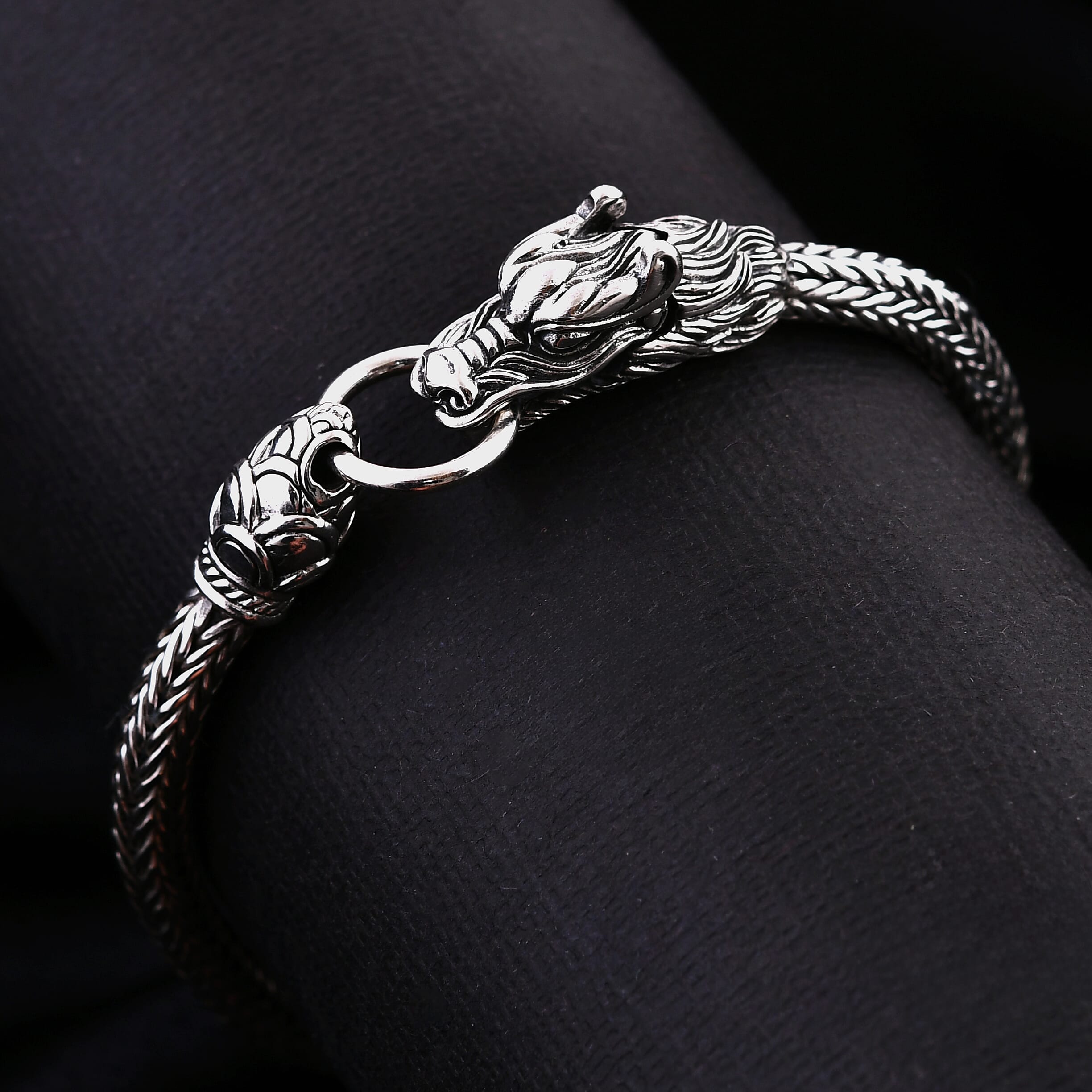 Bali Legacy Tulang Naga Dragon Bracelet in Sterling Silver (6.50 In) 19 Grams