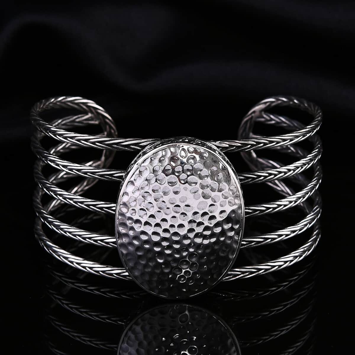 Bali Legacy Sterling Silver Cuff Bracelet (7.25 In) 41.85 Grams image number 1