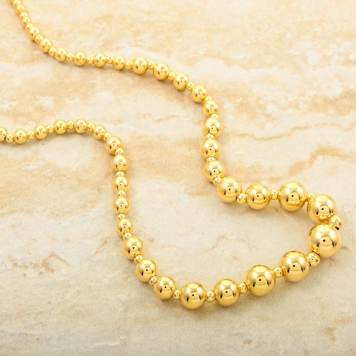 Italian 14K Yellow Gold Graduated Beads Necklace 18 Inches 5.40 Grams image number 1