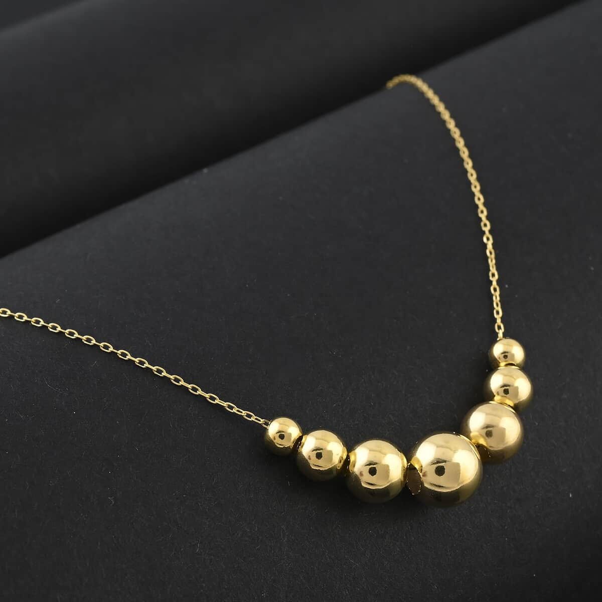 Italian 14K Yellow Gold Grad Bella Beads Necklace 18-20 Inches 0.80 Grams image number 1