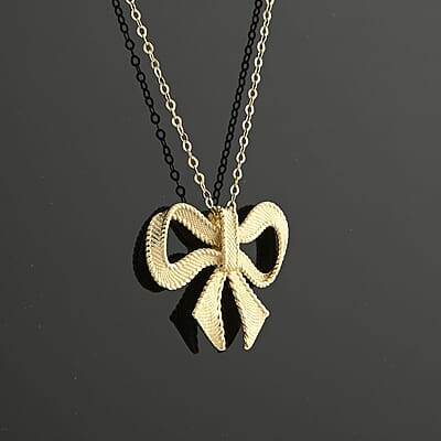 Italian 10K Yellow Gold Bow Necklace 18-20 Inches 1.70 Grams