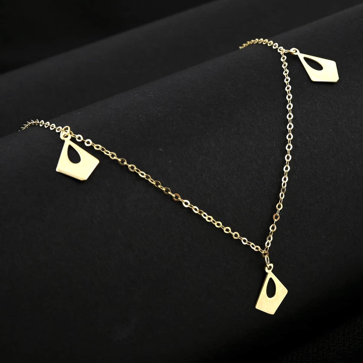 Lanterne Collection Italian 10K Yellow Gold Station Necklace 18-20 Inches 1.10 Grams image number 1
