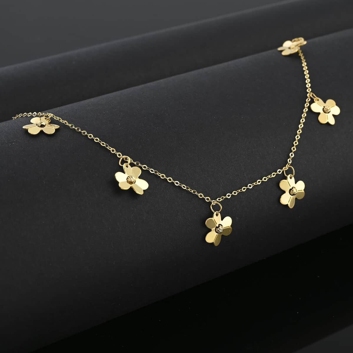 Italian 10K Yellow Gold Clover Station Necklace 18-20 Inches 1.90 Grams image number 1