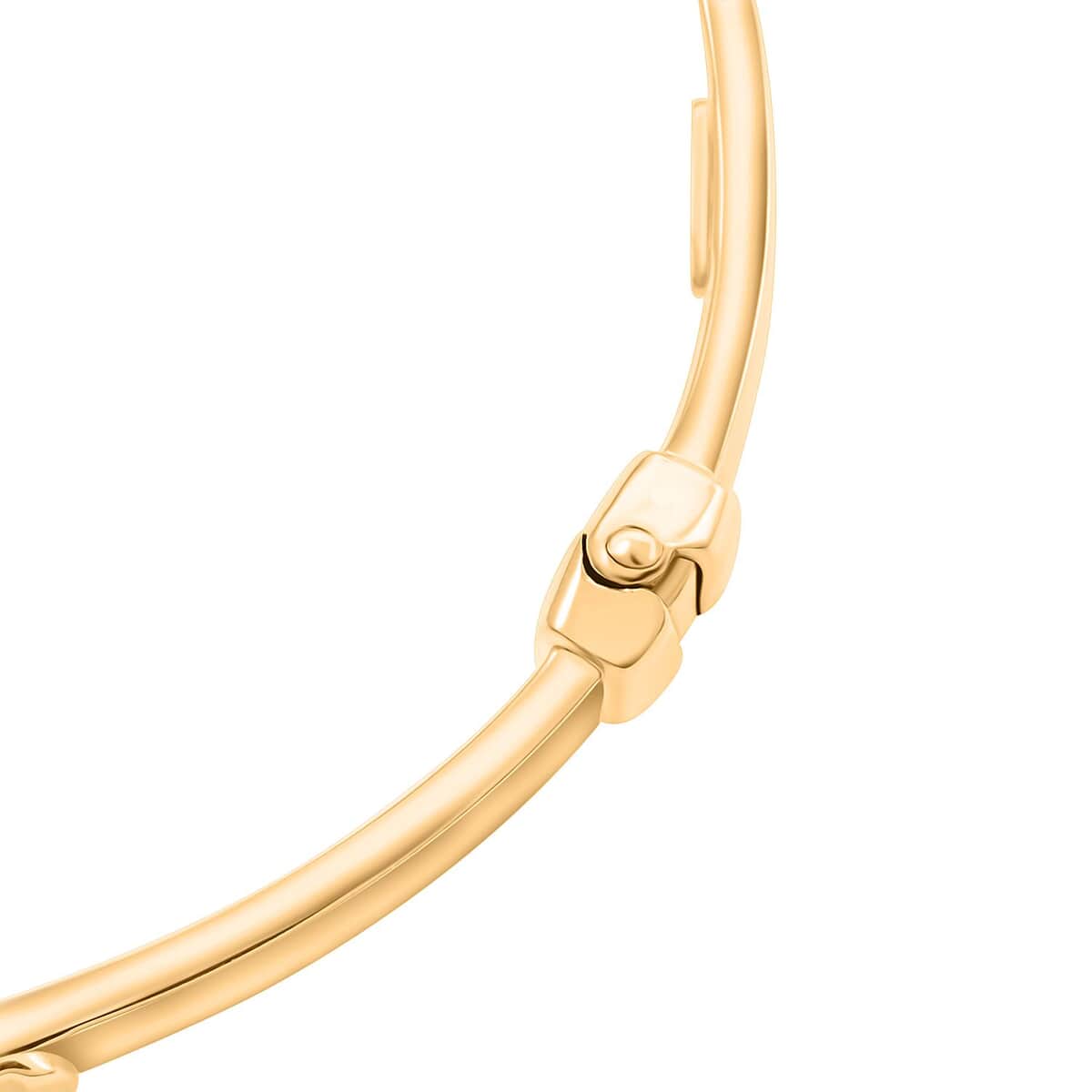 Italian 10K Yellow Gold Screw Bangle Bracelet with Hinged Closure (7.00 In) 3.95 Grams image number 3