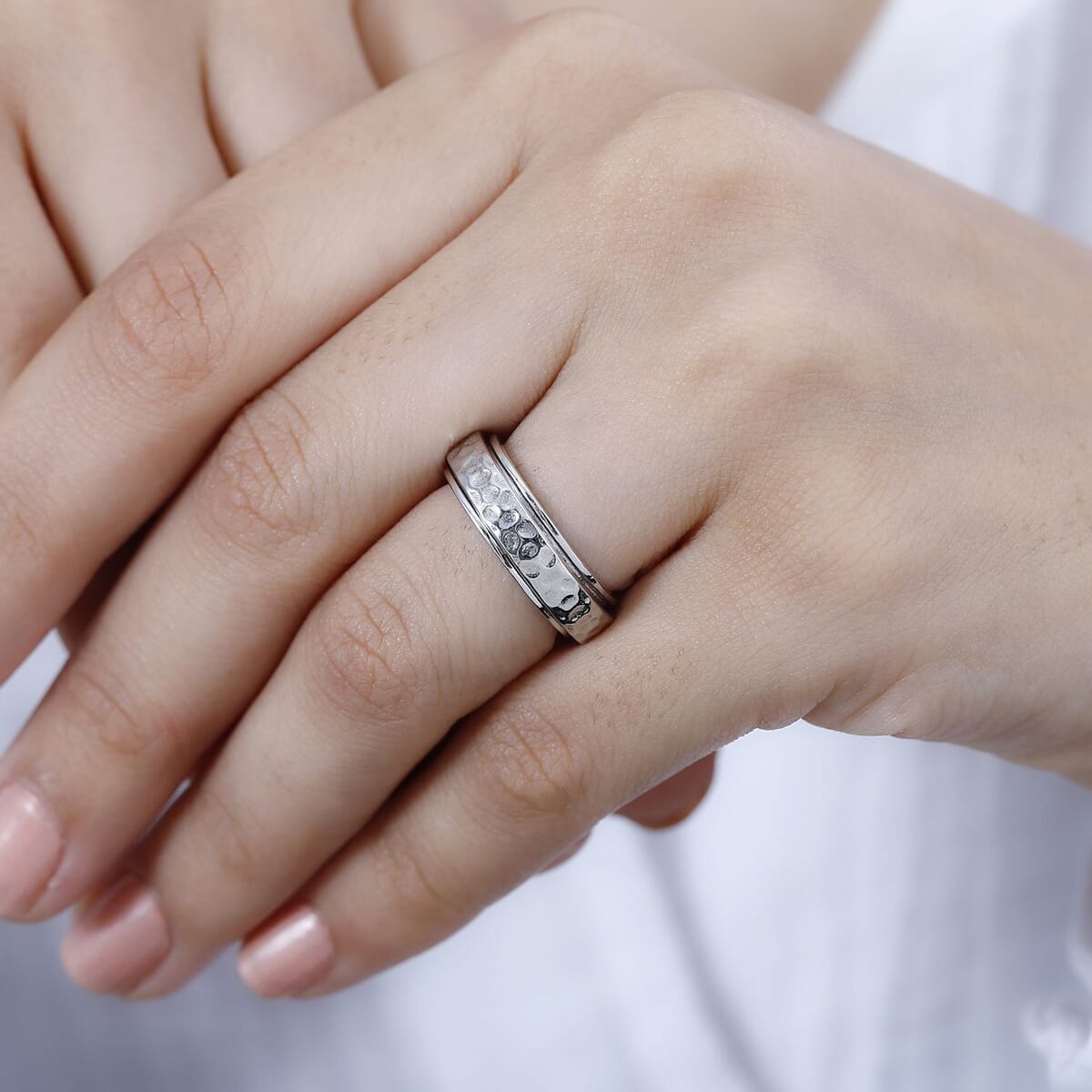 Speedy Spinner Fidget Ring for Anxiety, Stress Relieving Anxiety Band Ring in Platinum Over Sterling Silver (Size 7.0) 7.10 Grams image number 2