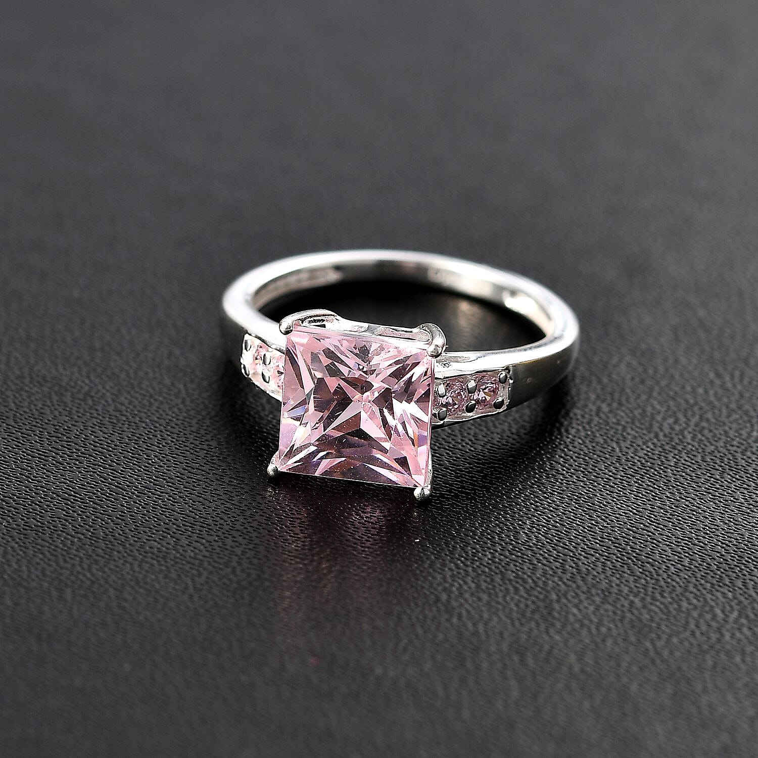 D'Joy Simulated Pink Sapphire 4.50 ctw Ring in Sterling Silver (Size 8.0) 