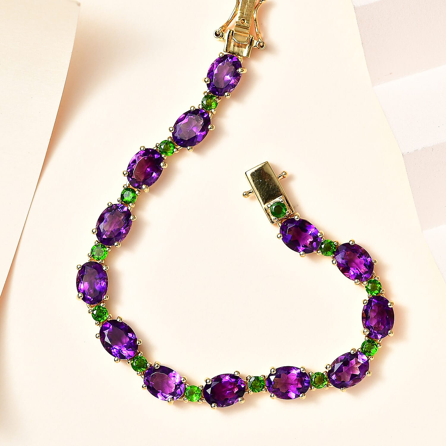 6.5 Inches - Product card gallery slide 2 (10145406353691)