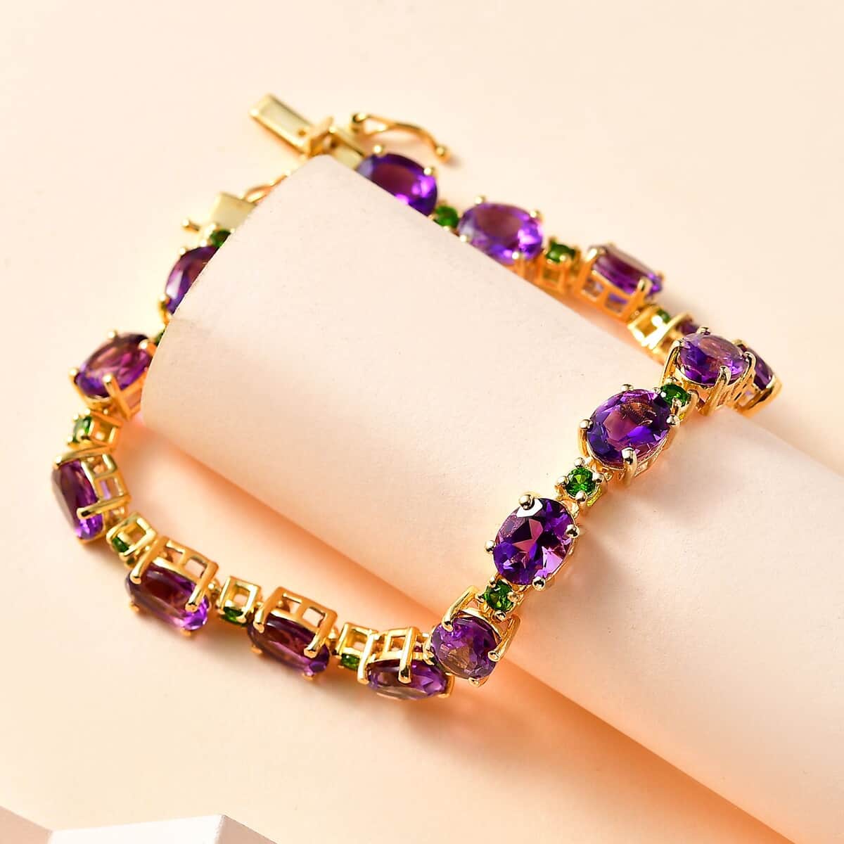 Premium Moroccan Amethyst and Chrome Diopside Bracelet in 18K Vermeil Yellow Gold Over Sterling Silver (7.25 In) 19.00 ctw image number 1