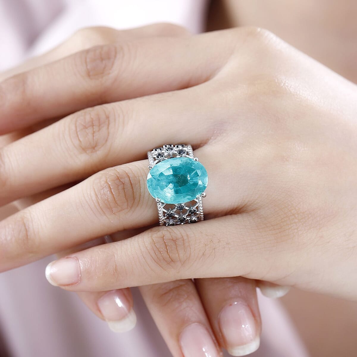 Emeraldine Quartz (Triplet) and Thai Black Spinel Ring in Platinum Over Sterling Silver (Size 9.0) 11.20 ctw image number 2