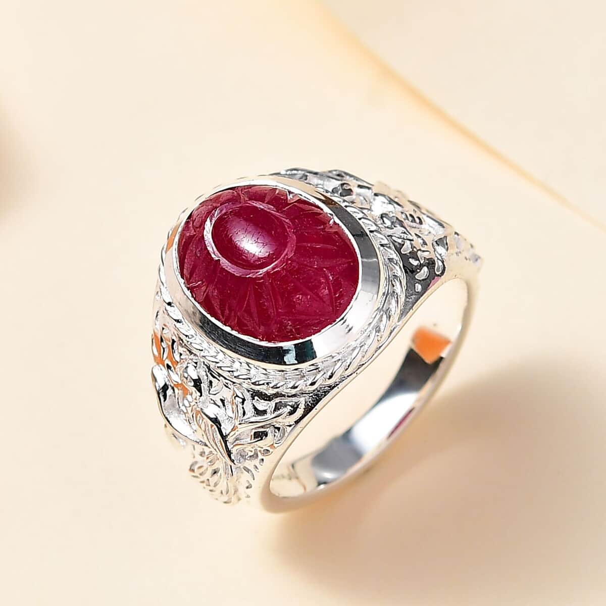 Indian Artistry Niassa Ruby (FF) Carved 8.85 ctw Peacock Ring in Sterling Silver (Size 7.0) image number 1