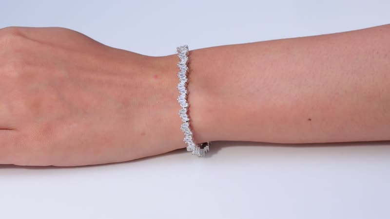 One Time Only White Zircon Bracelet in Rhodium Over Sterling Silver (8.00 In) 15.10 ctw