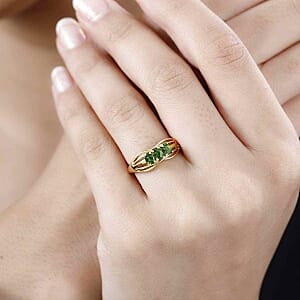 Chrome Diopside 0.51 ctw Ring in 18K Vermeil Yellow Gold Over Sterling Silver (Size 8.0)