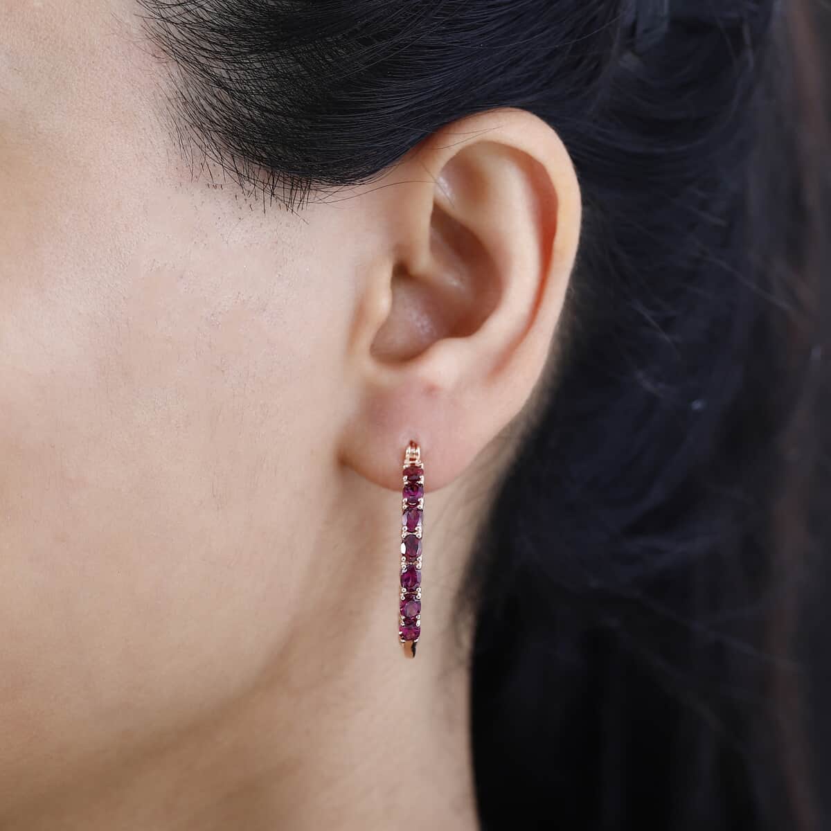 Tanzanian Wine Garnet Inside Out Hoop Earrings in 18K Vermeil Rose Gold Over Sterling Silver 5.40 ctw image number 2