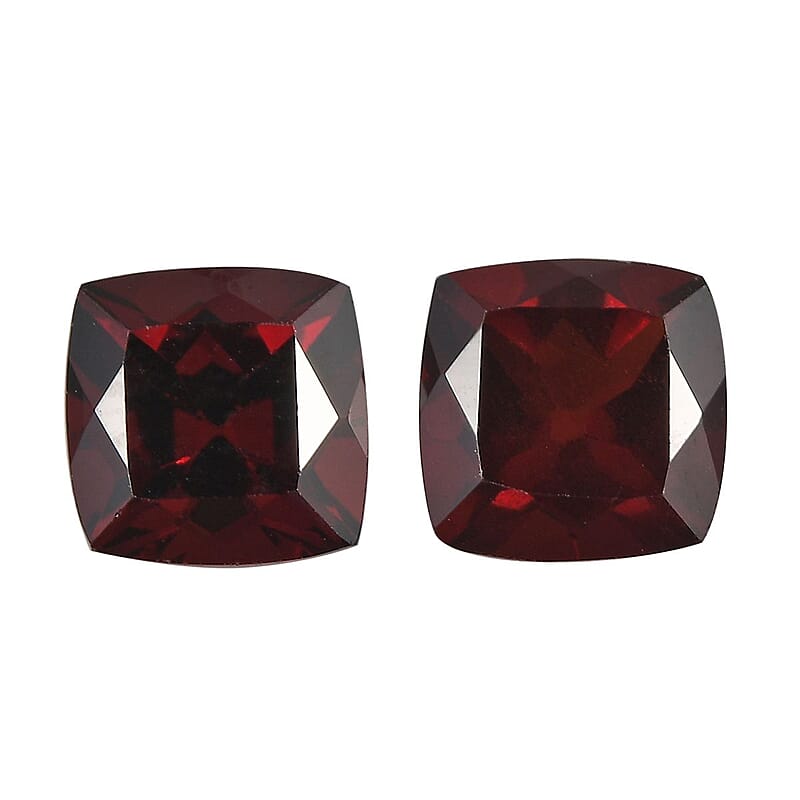 AA Mozambique Garnet Set of 2 (Cush 6x6 mm) 2.22 ctw Loose gemstone