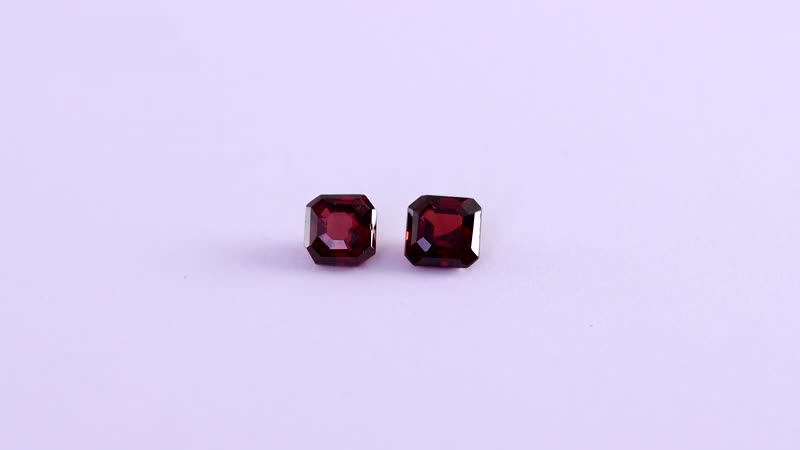 Asscher Cut AA Mozambique Garnet Set of 2 (Oct 6x6 mm) 2.66 ctw Loose gemstone