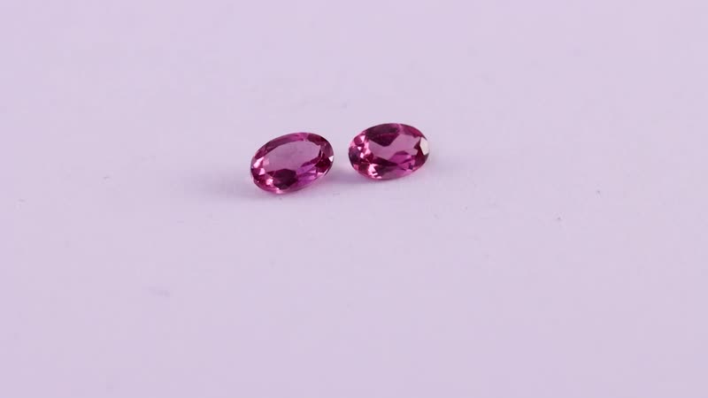 Tanzanian Wine Garnet Set of 2 (Ovl 6x4 mm) 1.01 ctw Loose gemstone
