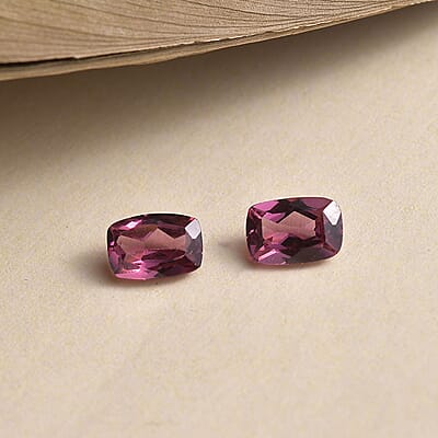 Tanzanian Wine Garnet Set of 2 (Cush 6x4 mm) 1.14 ctw Loose gemstone