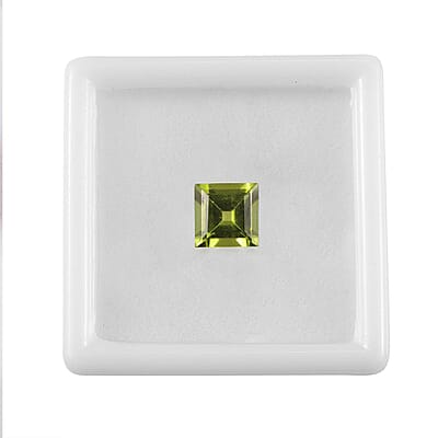 Peridot (Sqr 7 mm) 1.58 ctw Loose gemstone