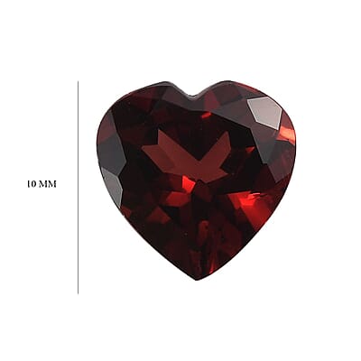AA Mozambique Garnet (Hrt 10 mm) 2.98 ctw Loose gemstone