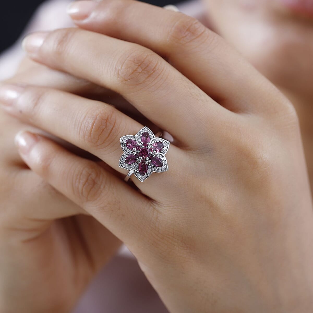 Tanzanian Wine Garnet and White Zircon Daisy Floral Ring in Rhodium Over Sterling Silver (Size 7.0) 2.50 ctw image number 2