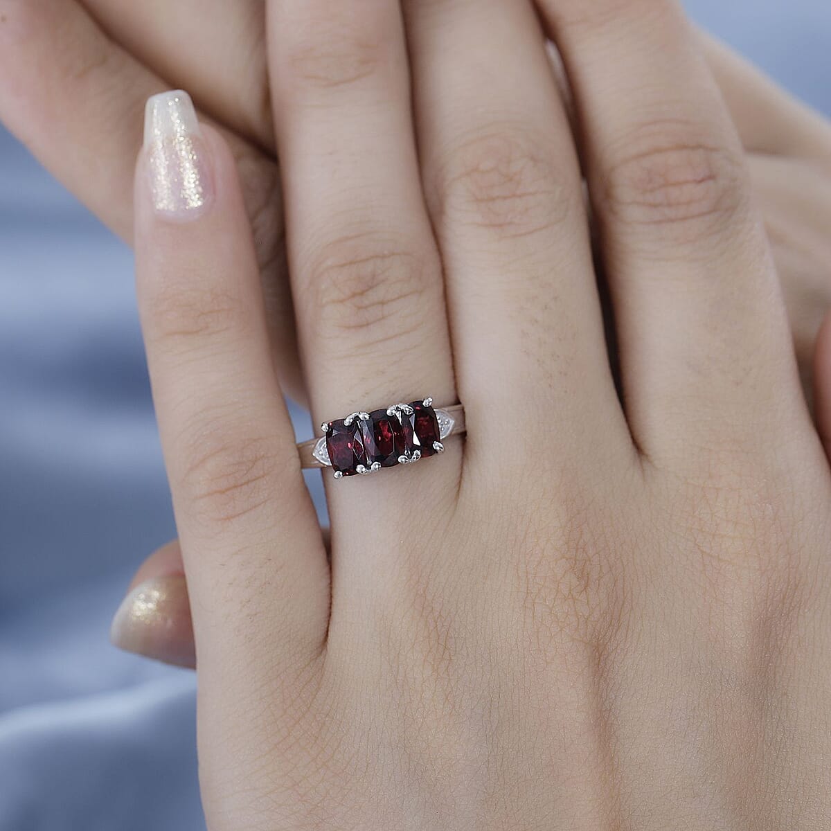 Tanzanian Wine Garnet and White Zircon Trilogy Ring in Rhodium Over Sterling Silver (Size 7.0) 2.20 ctw image number 2