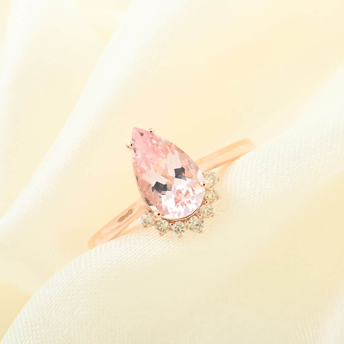 Certified & Appraised Luxoro AAA Palmeiras Pink Morganite and I2 Diamond 1.35 ctw Ring in 14K Rose Gold (Size 10.0) image number 1