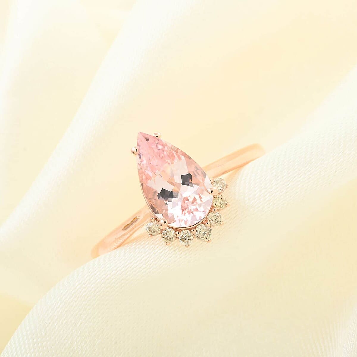 Certified & Appraised Luxoro AAA Pink Morganite and I2 Diamond 1.35 ctw Ring in 14K Rose Gold (Size 6.5) image number 1