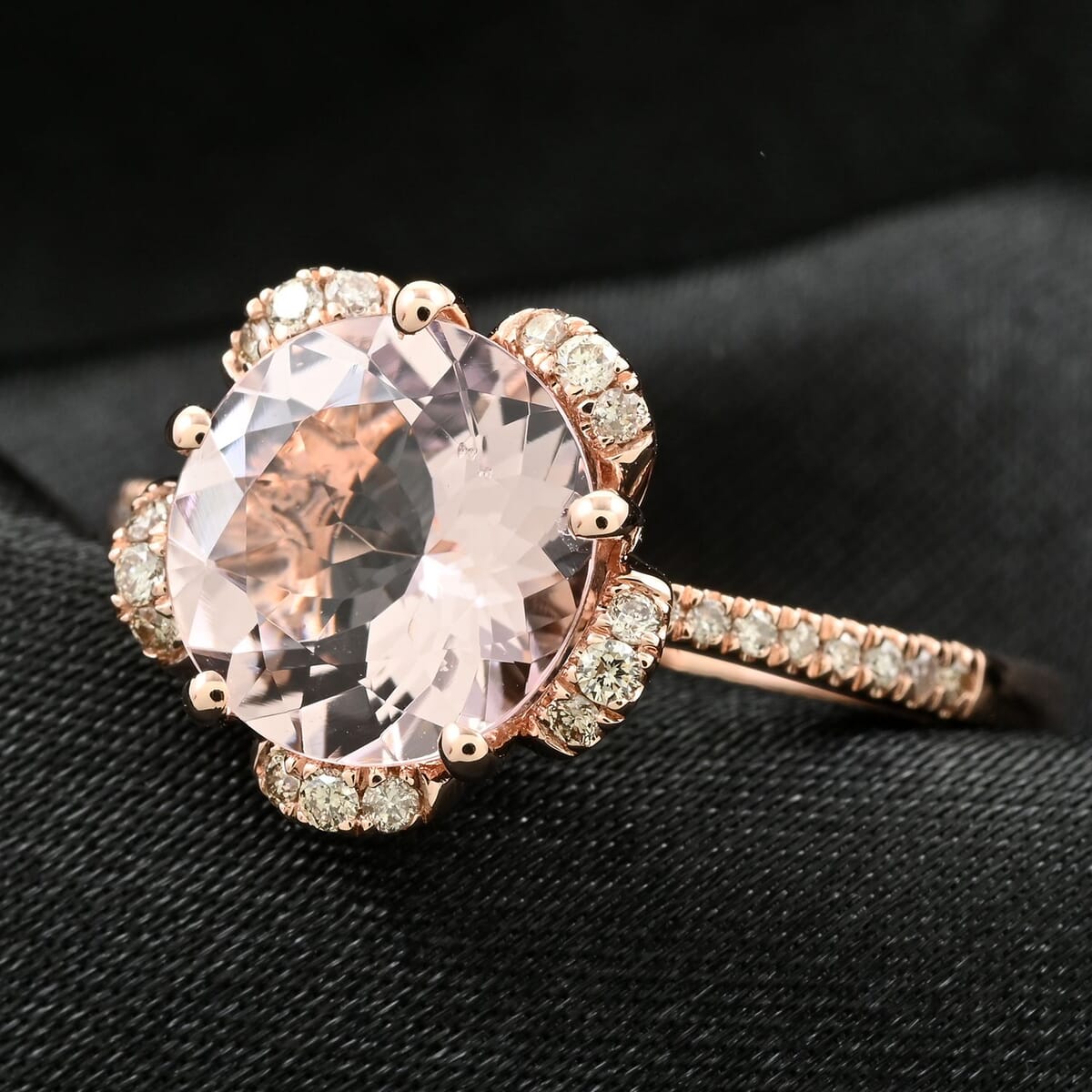 Certified & Appraised Luxoro AAA Pink Morganite and I2 Diamond 2.70 ctw Ring in 14K Rose Gold (Size 8.0) image number 1