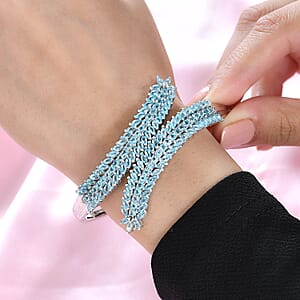 D'Joy Betroka Blue Apatite Bypass Leaf Bangle Bracelet in Platinum Over Sterling Silver (7.25 In) 11.15 ctw