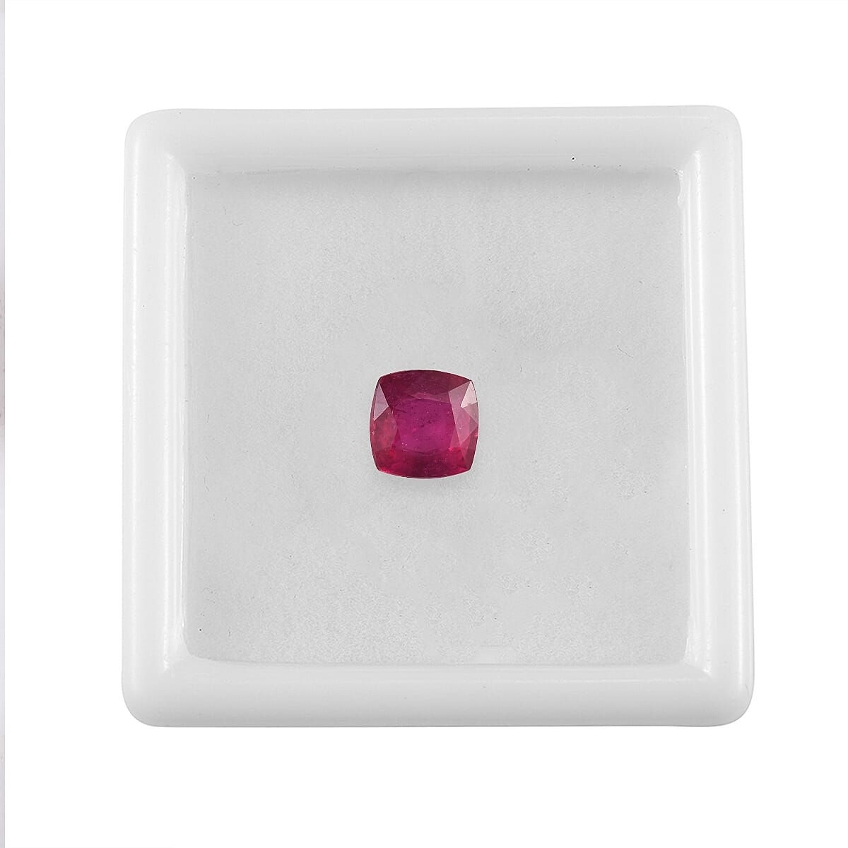 AA Niassa Ruby (FF) (Cush 7x7 mm) 2.14 ctw Loose gemstone image number 3