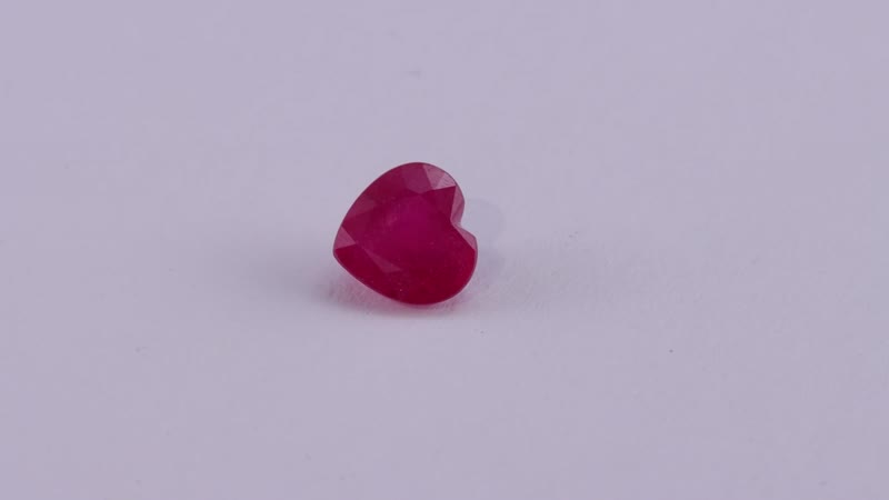 Niassa Ruby (FF) (Hrt 8 mm) 2.31 ctw Loose gemstone