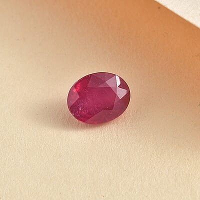 Niassa Ruby (FF) (Oval 9x7 mm) 2.31 ctw Loose gemstone