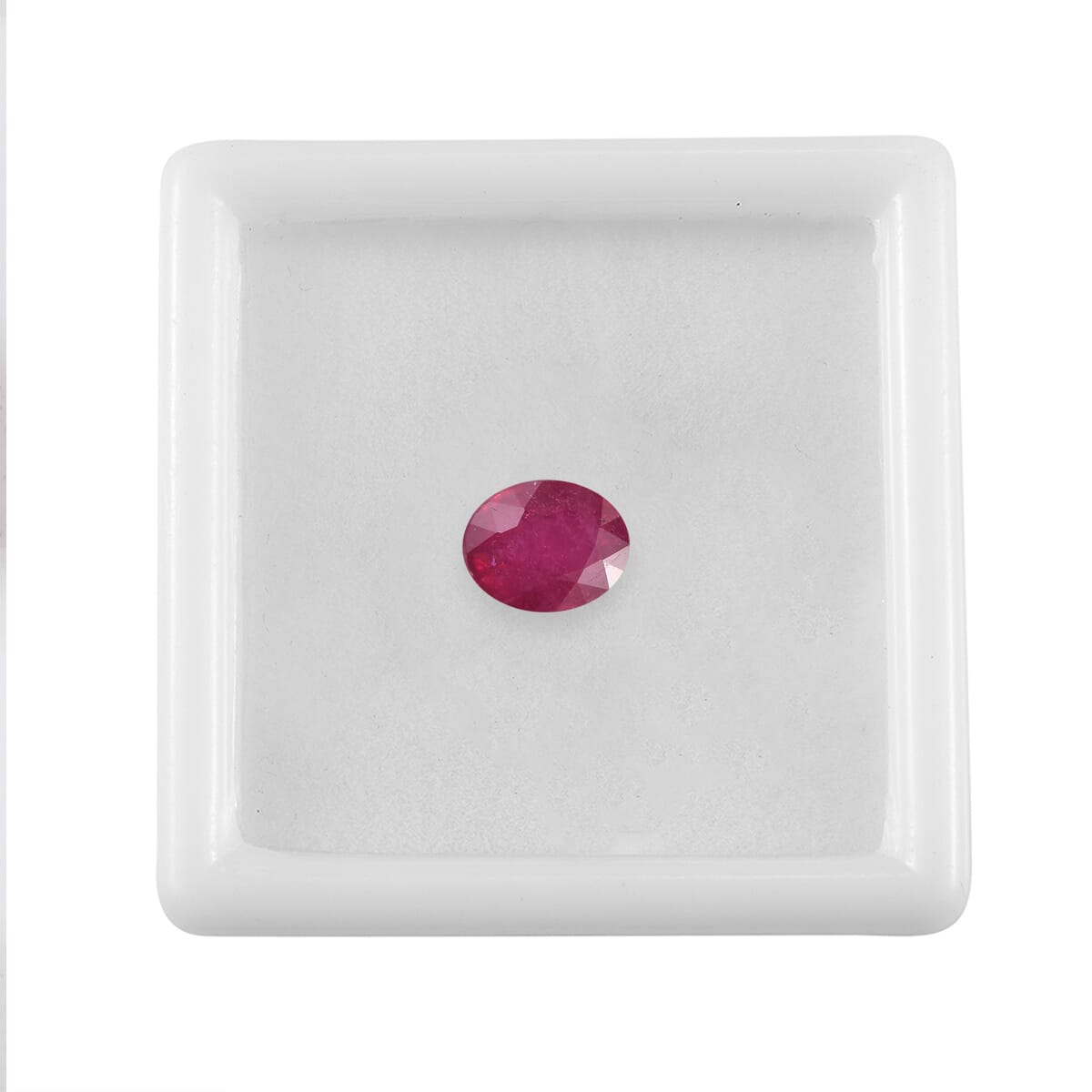 Niassa Ruby (FF) (Oval 9x7 mm) 2.31 ctw Loose gemstone image number 3
