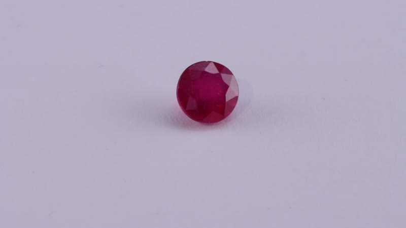 Niassa Ruby (FF) (Rnd 8 mm) 2.47 ctw Loose gemstone