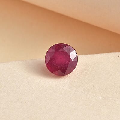 Niassa Ruby (FF) (Rnd 8 mm) 2.47 ctw Loose gemstone
