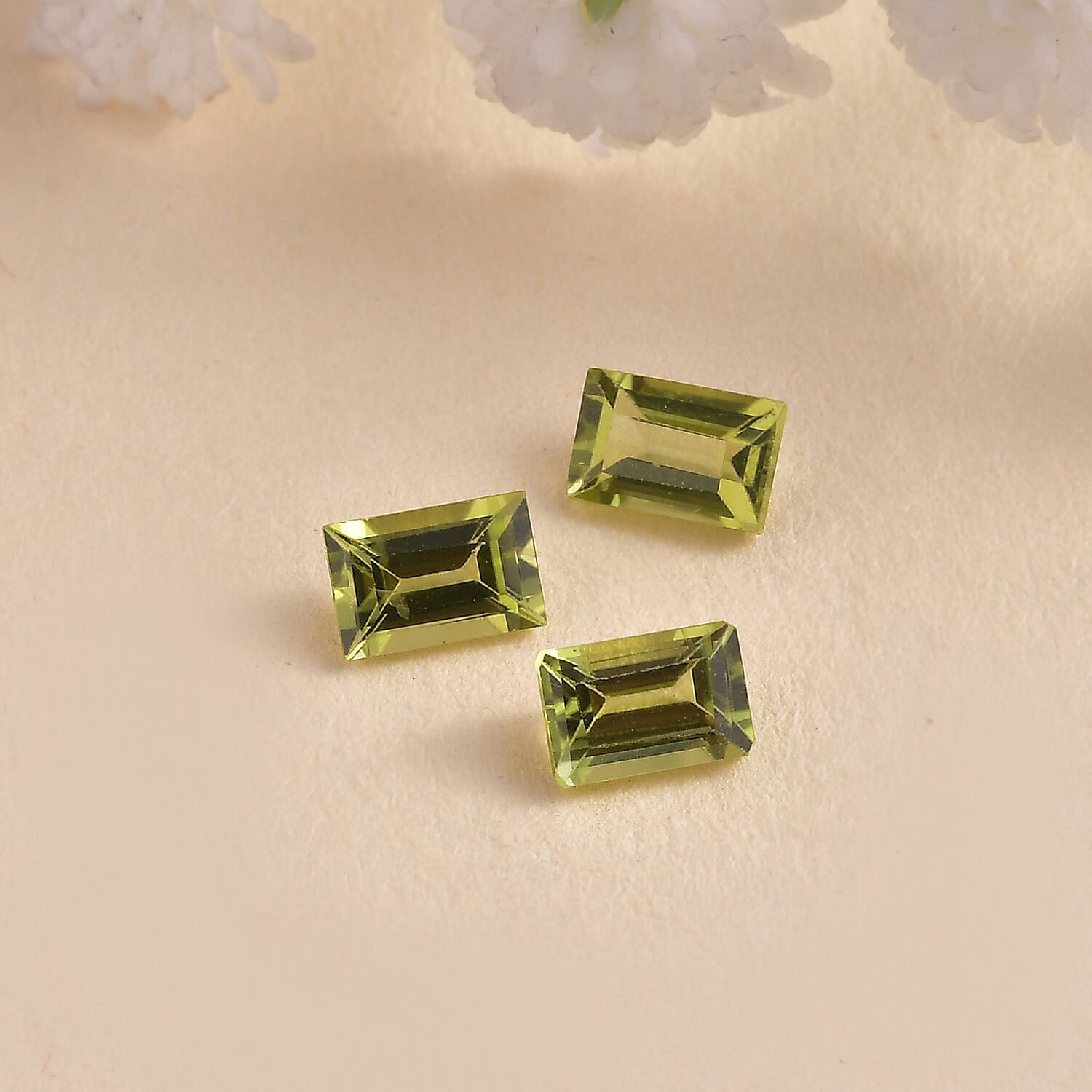 Hebei Peridot Set of 3 (Bgt 6x4 mm) 1.68 ctw Loose gemstone